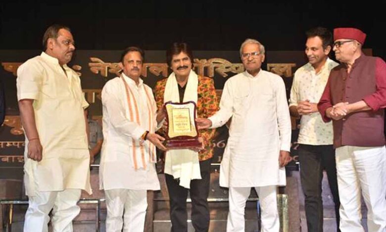 विकास-के-साथ-कला-और-संस्कृति-का-समानांतर-उत्थान-आवश्यक-:-उप-मुख्यमंत्री-शुक्ल