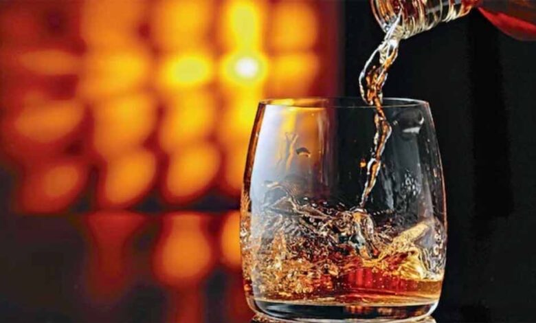 जम्मू-कश्मीर-की-इस-व्हिस्की-ने-अमेरिका-में-लहराया-परचम,-जीते-दो-इंटरनेशनल-अवॉर्ड