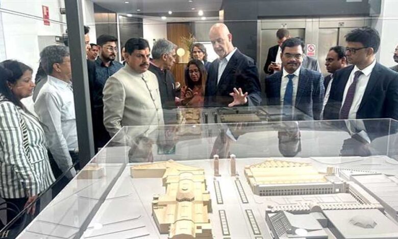 मुख्यमंत्री-डॉ.-यादव-ने-‘फीरा-दे,-बार्सिलोना-मेले-में-देखा-स्पेन-के-स्मार्ट-नगर-का-माडल