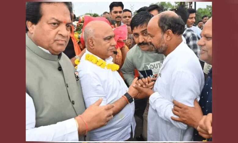 हर-दिन-bjp-दफ्तर-में-मौजूद-रहेंगे-मंत्री,-प्रदेशाध्यक्ष-से-सोमवार-मंगलवार-को-मिल-सकेंगे-कार्यकर्ता