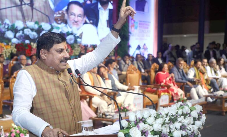 पर्यटन-को-मिली-नई-उड़ान,-टूरिज्म-कॉन्क्लेव-में-मिले-3000-करोड़-से-अधिक-के-निवेश-प्रस्ताव-:-मुख्यमंत्री-डॉ.-यादव