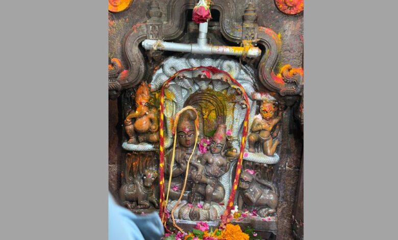 नागपंचमी-पर-भगवान-श्री-नागचंद्रेश्वर-मन्दिर-के-खुले-पट