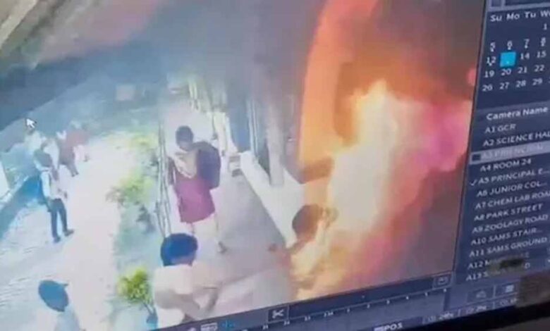 छात्रा-की-आत्महत्या-से-पहले-खुलासा:-hod-कर-रहा-था-सेक्सुअल-फेवर-की-मांग