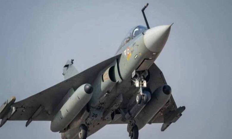 एलसीए-तेजस-को-मिलेगी-नई-ताकत:-भारत-पहुंचा-ge-404-इंजन-का-दूसरा-बैच