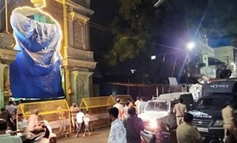 धार-में-communal-टकराव-की-आशंका,-इमामबाड़ा-खाली-कराने-पर-विवाद