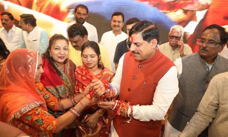 भाई-और-बहन-के-बीच-अटूट-प्रेम-और-स्नेह-का-पर्व-है-रक्षाबंधन:-मुख्यमंत्री-डॉ.-यादव