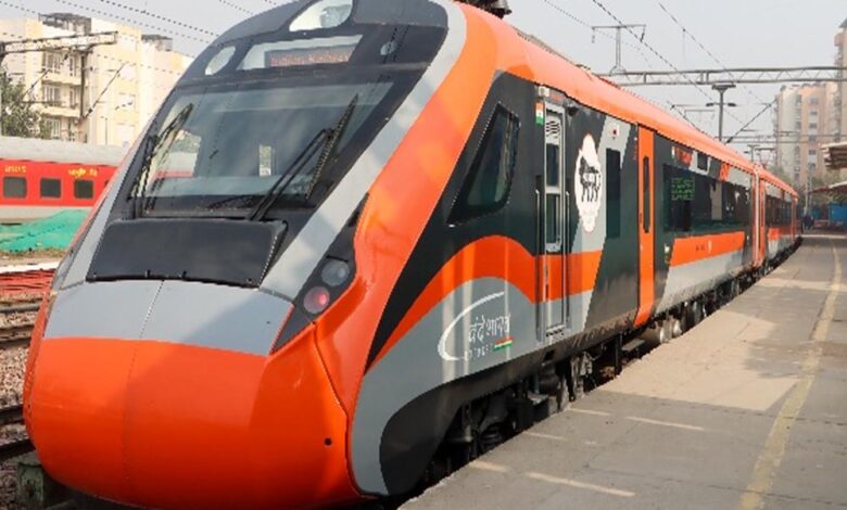 vande-bharat-sleeper-ट्रेन-का-इंतज़ार-खत्म!-इस-महीने-से-शुरू-होगी-सेवा