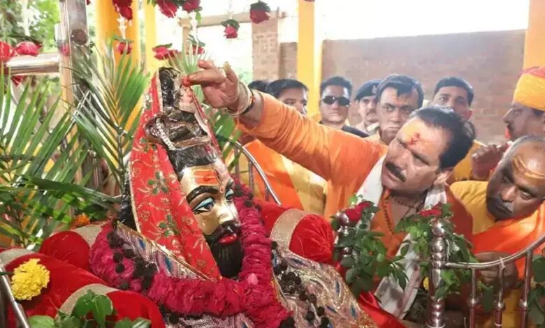 शिव-भक्ति-की-अनुपम-मिसाल-बनी-सारंगपुर-की-पालकी-यात्रा,-मंत्री-टेटवाल-ने-किया-शुभारंभ