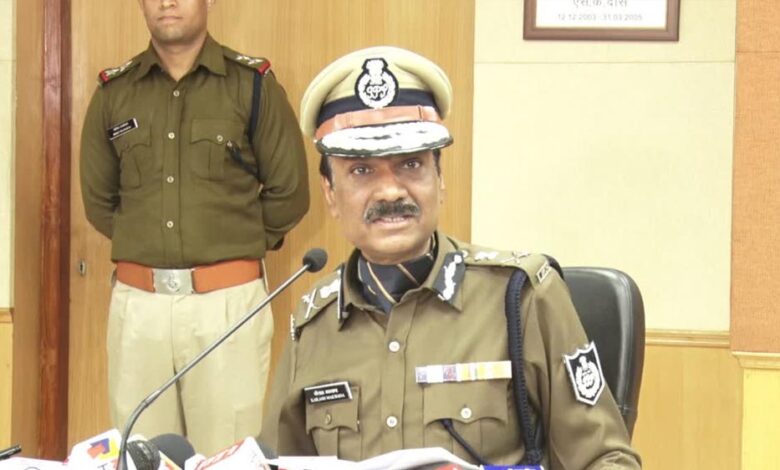 डीजीपी-का-अलर्ट-मोड:-धर्म-के-नाम-पर-शोषण-बर्दाश्त-नहीं,-मजनुओं-और-ड्रग-माफियाओं-पर-चलेगा-बुलडोजर