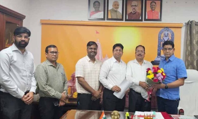 राजस्व-मंत्री-के-आश्वासन-पर-खत्म-हुई-हड़ताल,-तहसीलदारों-की-17-सूत्रीय-मांगों-पर-बनी-सहमति