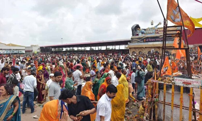कुबेरेश्वर धाम में कांवड़ यात्रा के दौरान दो श्रद्धालुओं की मौत, जानलेवा साबित हुई भीषण गर्मी