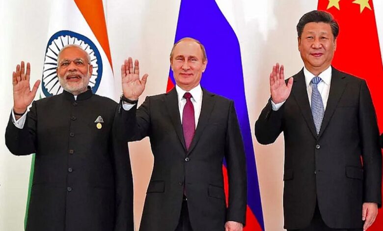 डॉलर-की-बादशाहत-को-रूस-चीन-भारत-की-चुनौती,-क्या-खत्म-होगी-अमेरिका-की-दादागिरी?