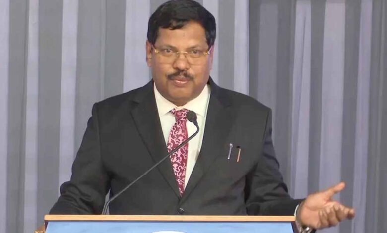 ‘ना-मैं-समाचार-देखता,-ना-यूट्यूब-इंटरव्यू-से-फैसला-करता’-–-सुनवाई-में-cji-गवई-का-बयान