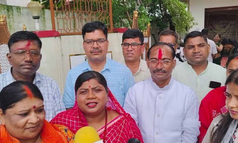 विधायक-सिंगरौली-रामनिवास-शाह-ने-अपने-कार्यालय-में-आयोजित-किया-रक्षाबंधन-का-पर्व-!