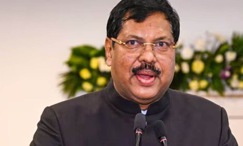 जजों-को-टारगेट-करना-बना-ट्रेंड,-cji-गवई-ने-न-माफी-न-याचिका-वापसी-की-दी-इजाजत