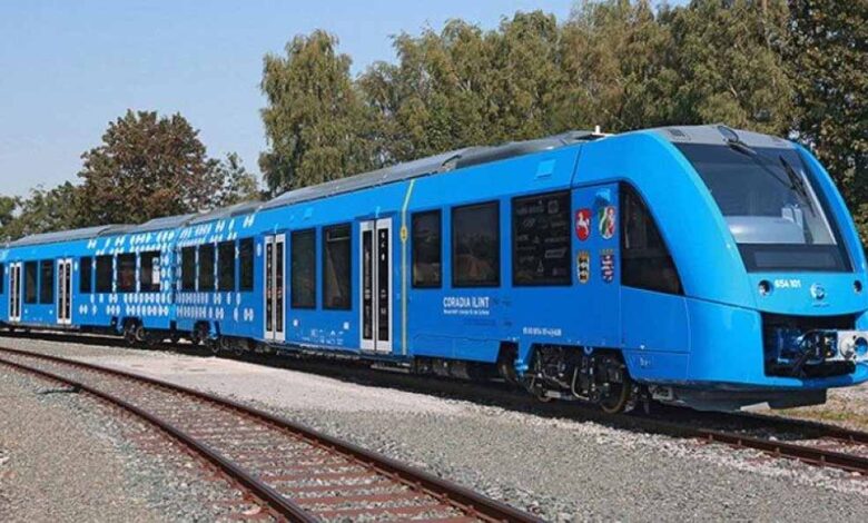 हाइड्रोजन-ट्रेन-का-सपना-साकार:-चेन्नई-में-तैयार-‘नमो-ग्रीन-रेल’-का-पहला-रैक