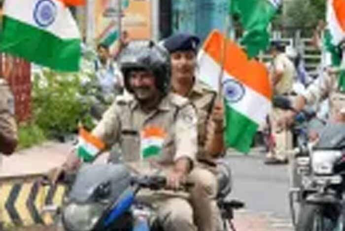 आजादी-की-तारीख-में-बदलाव:-क्यों-मिली-आजादी-15-अगस्त-1947-को,-न-कि-30-जून-1948-को?