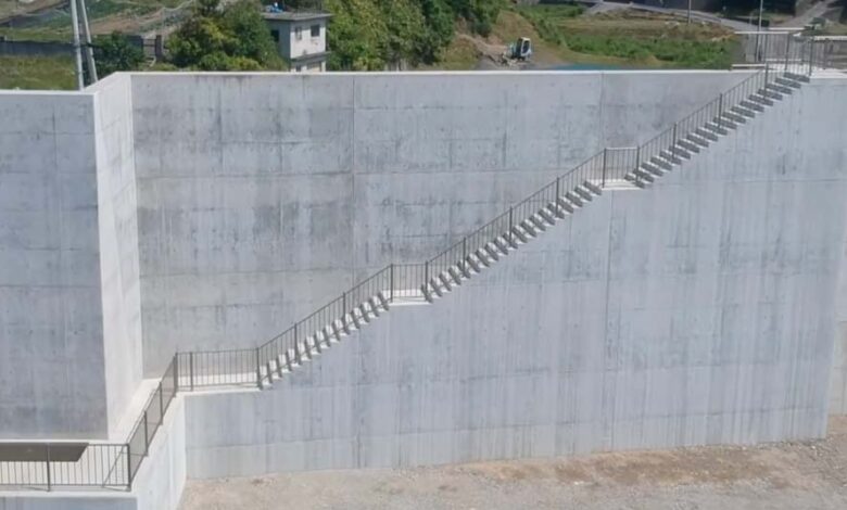 क्या-समुद्री-दीवारें-रोक-पाएंगी-विनाश?-जापान-का-सुनामी-से-जंग-का-नया-तरीका