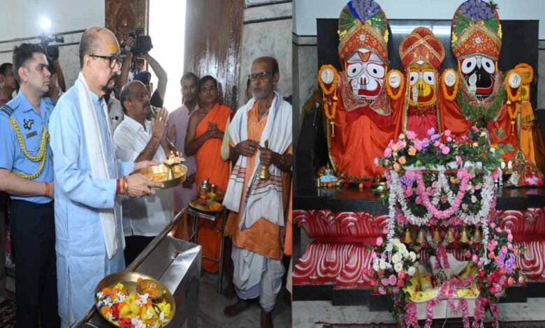 राज्यपाल-रमेन-डेका-ने-किए-महाप्रभु-जगन्नाथ-भगवान-के-दर्शन
