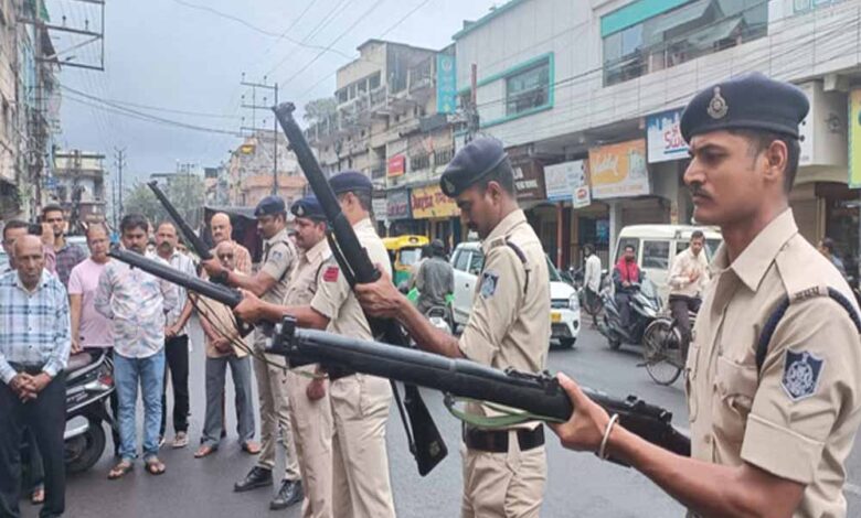 इंदौर-में-पहली-बार-देह-दान-पर-मिला-गार्ड-ऑफ-ऑनर,-मेडिकल-कॉलेज-को-सौंपी-गई-देह