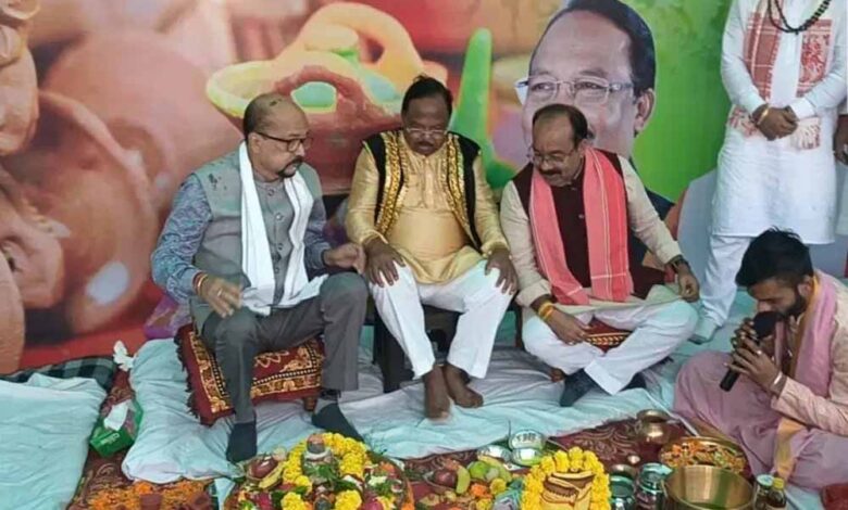 कृषि-मंत्री-निवास-में-पोरा-तिहार-का-जलवा,-राज्यपाल-से-लेकर-आमजन-तक-ने-जमकर-उठाया-आनंद