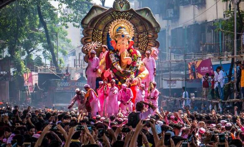 अम्बिकापुर-:-गणेश-चतुर्थी-एवं-ईद-मिलाद-उन-नबी-त्योहार-शांतिपूर्ण-मनाने-एवं-सुव्यवस्था-सुनिश्चित-करने-कलेक्टर-ने-जारी-किए-दिशा-निर्देश