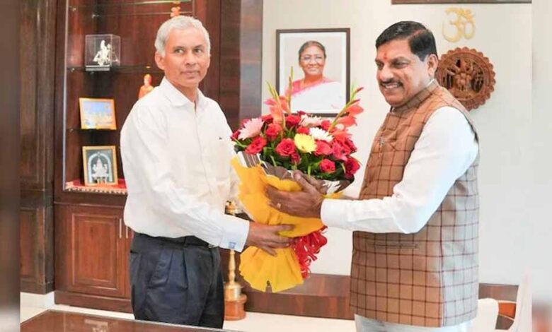 एमपी-के-cs-अनुराग-जैन-को-मिला-एक्सटेंशन,-cm-मोहन-यादव-ने-दी-बधाई