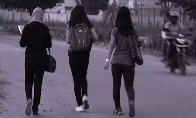 nari-2025-रिपोर्ट-में-खुलासा:-दिल्ली-महिलाओं-के-लिए-सबसे-असुरक्षित-शहर