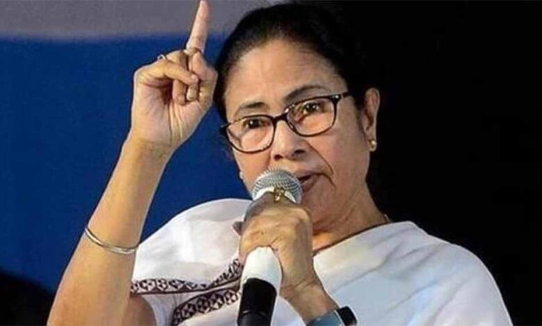 ममता-बनर्जी-ने-केंद्र-के-खिलाफ-मोर्चा-खोला,-sir-पर-सेंसर-मोशन-के-लिए-बुलाया-विशेष-सत्र