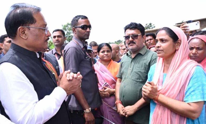 प्रशासन-की-तत्परता:-बाढ़-प्रभावितों-को-मिला-राशन