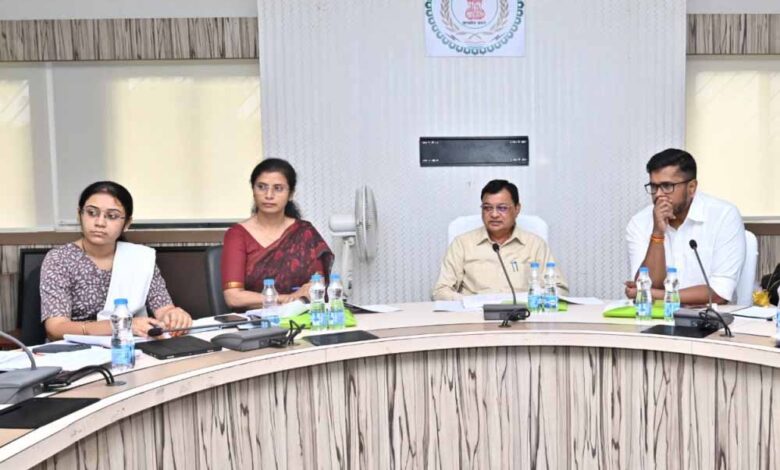 रायपुर-:-कारखानों-में-श्रमिकों-के-नियमित-स्वास्थ्य-जाँच-में-नहीं-चलेगी-मनमानी,-श्रम-मंत्री-देवांगन-ने-दिए-कड़े-निर्देश