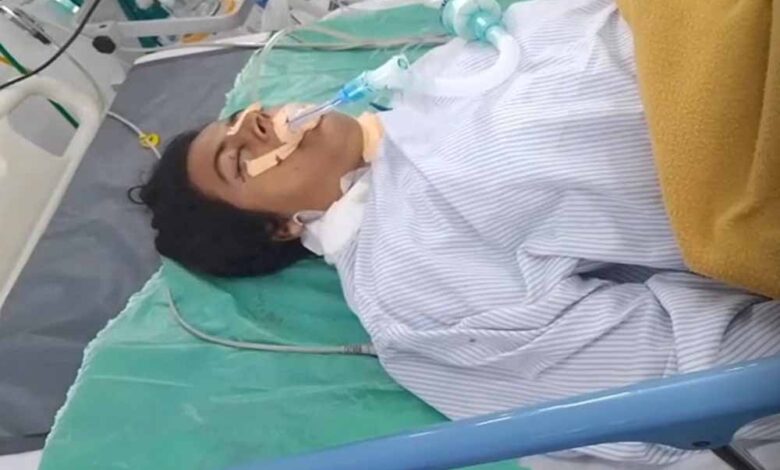 प्रेमिका-निकली-धोखेबाज,-जेल-से-छूटते-ही-युवक-ने-कैंची-से-किया-हमला