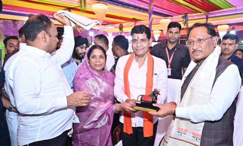 रायपुर-:-लोकपरंपराएं-एवं-संस्कृति-समाज-को-जोड़ने-का-बेहतर-माध्यम:-मुख्यमंत्री-विष्णु-देव-साय