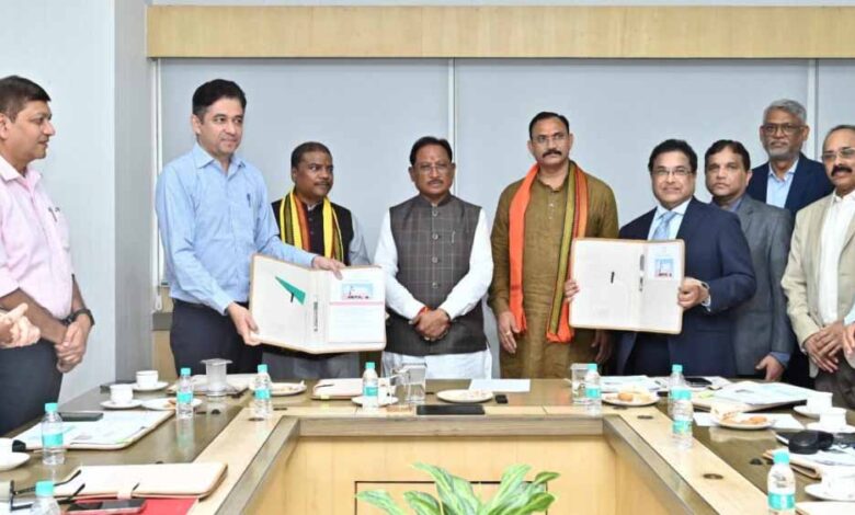 रायपुर-:-मुख्यमंत्री-विष्णुदेव-साय-का-संकल्प:-आदिवासी-अंचलों-सहित-सभी-नागरिकों-तक-पहुँचे-विश्वस्तरीय-स्वास्थ्य-सुविधा