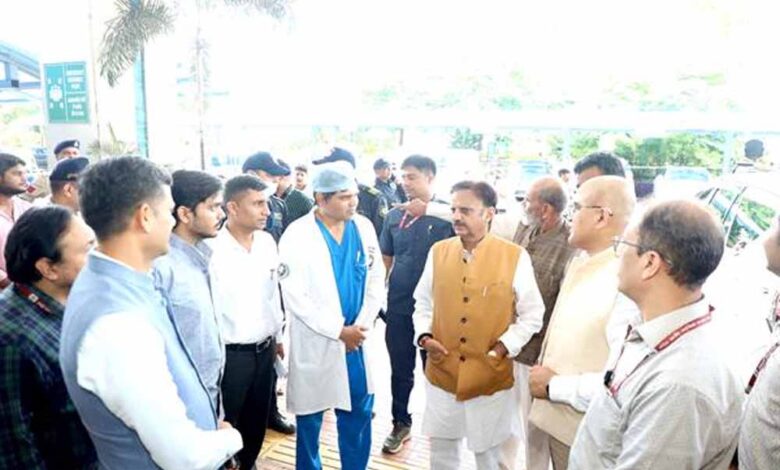 उप-मुख्यमंत्री-शुक्ल-ने-एम्स-भोपाल-की-व्यवस्थाओं-का-किया-अवलोकन