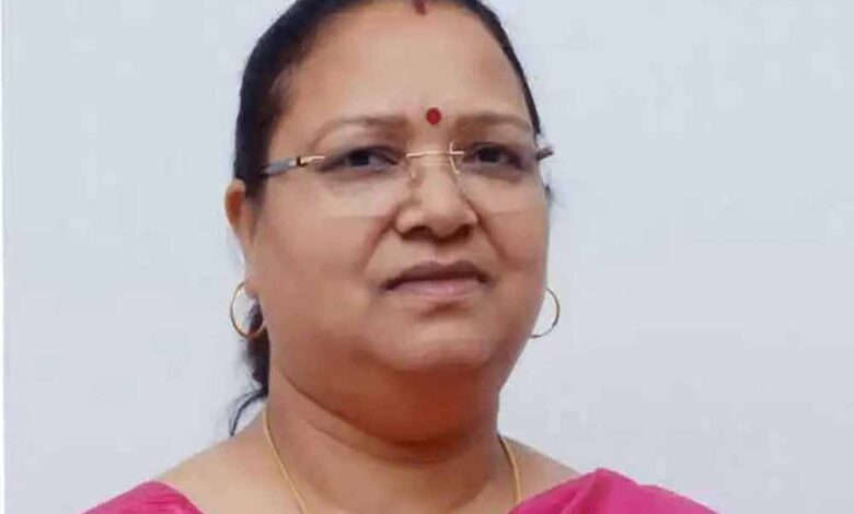 महिला-आरक्षक-से-दुष्कर्म-मामले-में-पूर्व-मंत्री-अनिला-भेड़िया-का-आरोप,-डिप्टी-कलेक्टर-को-पुलिस-का-संरक्षण