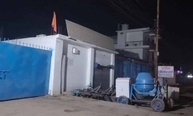 नवीन-इंजीनियरिंग-वर्क्स-पर-gst-की-रेड,-भारी-मात्रा-में-दस्तावेज-और-इलेक्ट्रॉनिक-डिवाइस-जब्त