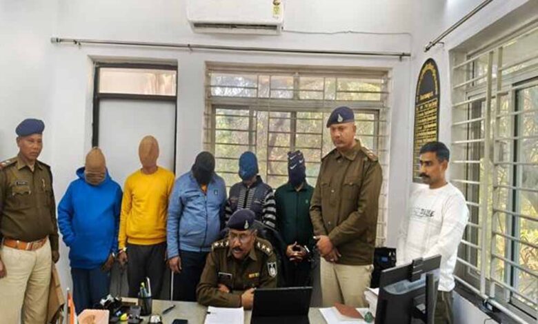 मध्यप्रदेश-पुलिस-की-क्रिप्‍टो-निवेश,-एटीएम-फ्रॉड,-खेत-में-गड़ा-सोना-निकालने,-किसानों-को-ऑर्गेनिक-खाद-एवं-शासकीय-सब्सिडी-का-झांसा-देकर-ठगी-करने-वालों-पर-प्रभावी-कार्रवाही