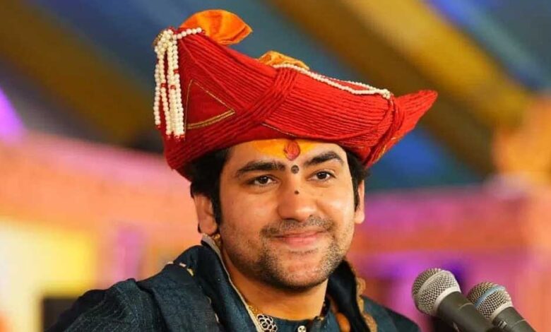 धीरेंद्र-शास्त्री-का-बयान:-हिंदुओं-को-जोड़ना,-भक्ति-और-राष्ट्रवाद-अंधविश्वास-नहीं;-जो-disagree-करें,-देश-छोड़-दें