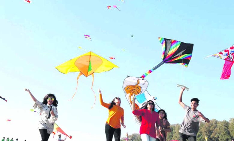 बड़वानी-में-पतंगबाजी-बना-बवाल-की-वजह,-दो-समुदायों-में-भिड़ंत,-जमकर-पथराव