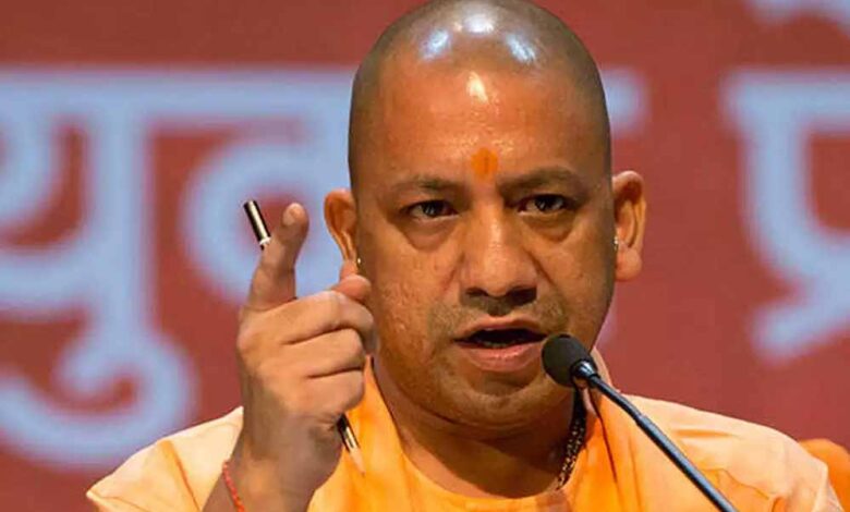 फील्ड-पर-उतरें-अधिकारी,-किसी-श्रद्धालु-को-न-सहनी-पड़े-असुविधाः-मुख्यमंत्री-योगी-आदित्यनाथ