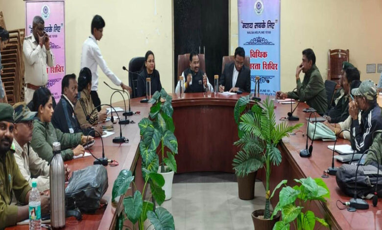 रायपुर-:-वन-विभाग-का-विधिक-साक्षरता-प्रशिक्षण-कार्यक्रम,-अपराधियों-पर-सख्त-कार्रवाई-की-तैयारी