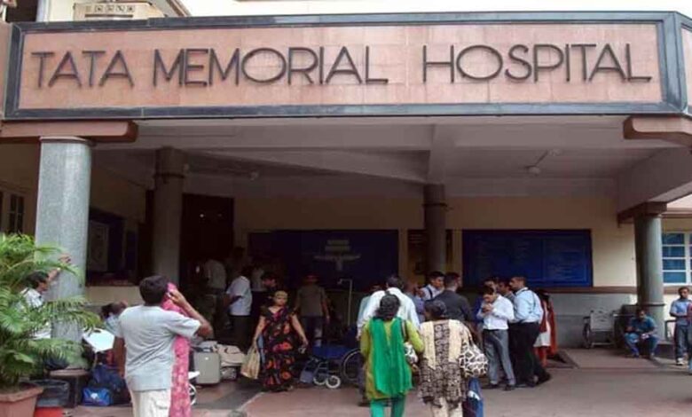 मुंबई-के-टाटा-मेमोरियल-अस्पताल-को-बम-से-उड़ाने-की-धमकी,-पुलिस–बम-स्क्वॉड-ने-संभाला-मोर्चा
