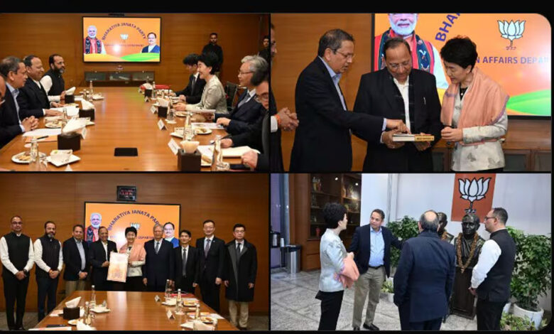 भाजपा-दफ्तर-पहुंचे-चीन-की-कम्युनिस्ट-पार्टी-के-डेलिगेशन,-गलवान-घटना-के-बाद-पहली-मुलाकात