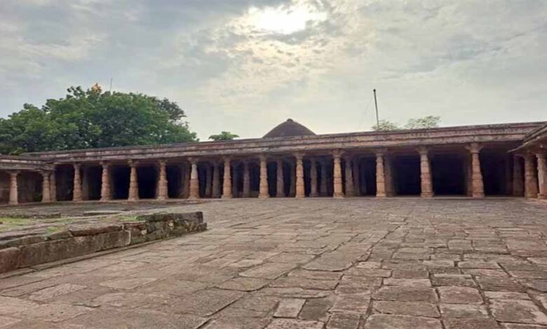 धार-भोजशाला-में-तनाव-रोकने-की-कवायद,-2016-मॉडल-लागू;-बसंत-पंचमी-और-नमाज-को-लेकर-कड़ी-सुरक्षा