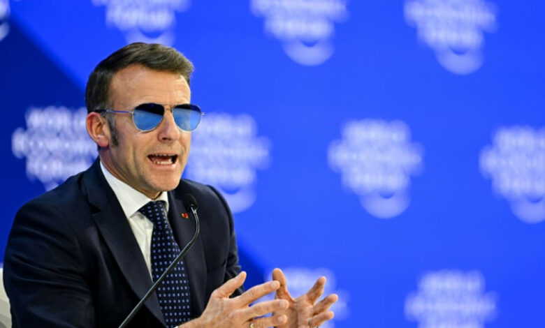 ‘सिर्फ-ताकतवर-की…’-ब्लू-सनग्लास-पहने-मैक्रों-ने-दावोस-में-ट्रंप-को-दी-सख्त-चेतावनी