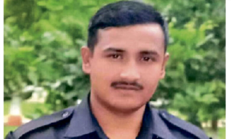 शहादत-से-पहले-ग्वालियर-के-जवान-के-आखिरी-शब्द:-‘ख्याल-रखना,-मैं-ऊंचाई-पर-जा-रहा-हूं’,-डोडा-में-हुआ-बलिदान