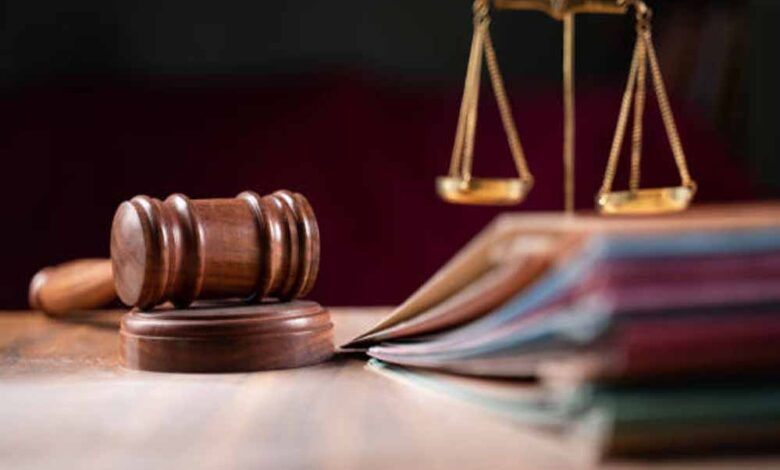 कोर्ट-में-गुटखा-थूकने-पर-जज-ने-सिखाया-सबक,-bjp-पार्षद-सहित-तीन-पर-तगड़ा-फाइन,-छतरपुर