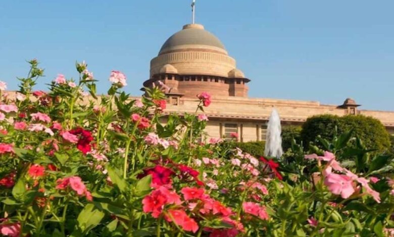 जनता-के-लिए-आज-से-खुला-राष्ट्रपति-भवन-का-‘अमृत-उद्यान’-—-जानें-टिकट,-टाइमिंग-और-जरूरी-जानकारी