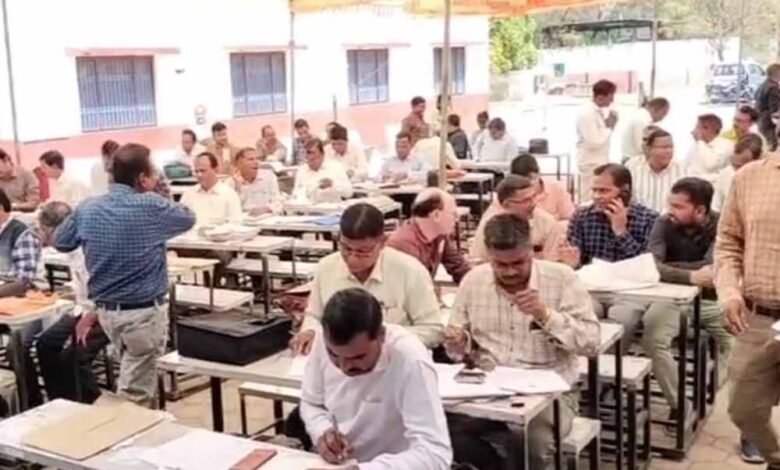 बोर्ड-परीक्षा-की-12-व-13-को-बटेंगी-सामग्री,-निकट-थाने-में-रखी-जाएगी-गोपनीय-सामग्री